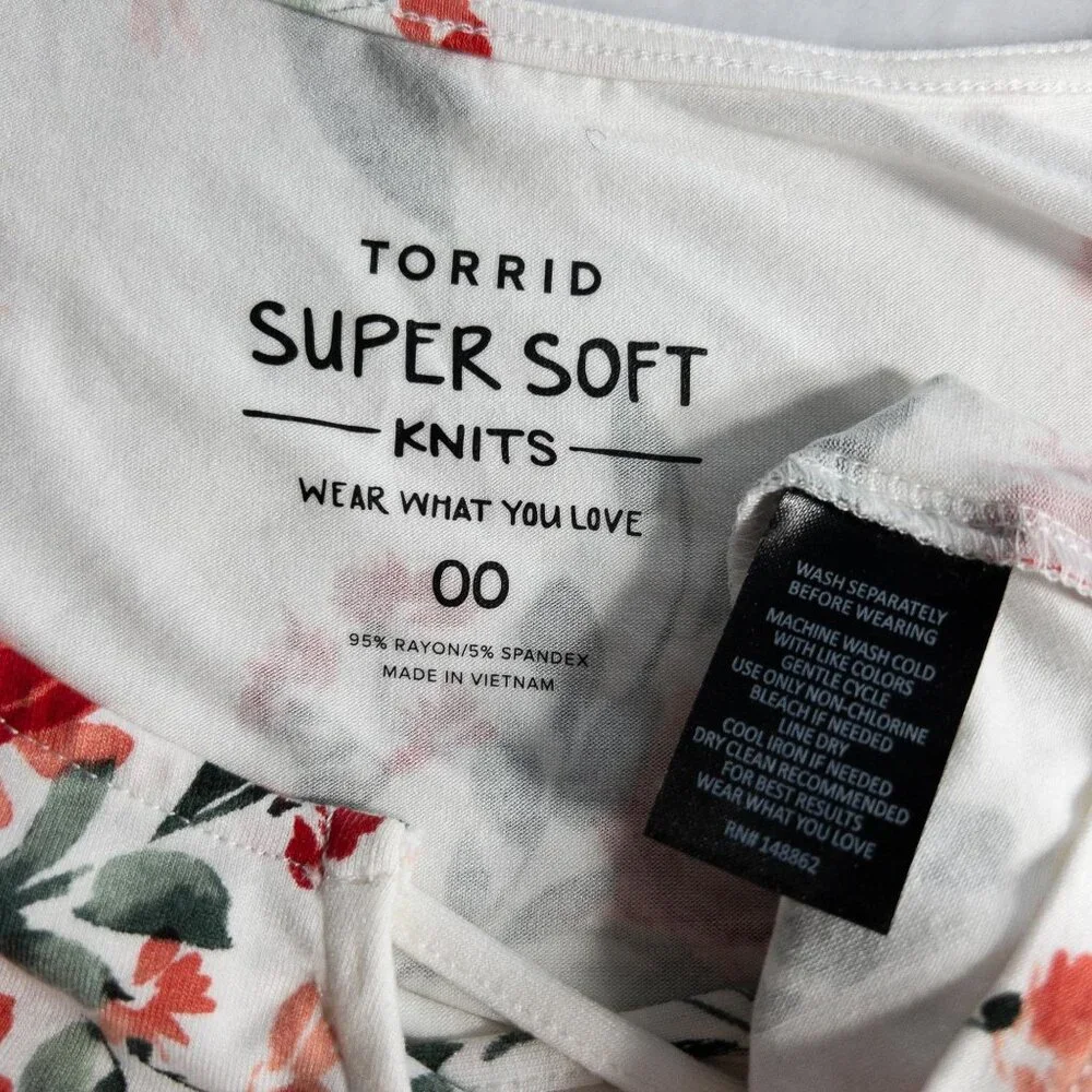 Torrid Super Soft Knits Ivory Red Floral Ruffle Tank Top Shirt Women's Plus 00 - Picture 5 of 7
